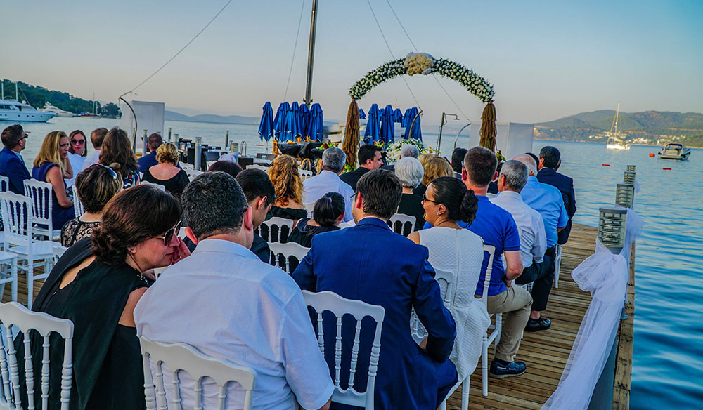 Bodrum'da Deniz Manzaralı Düğün